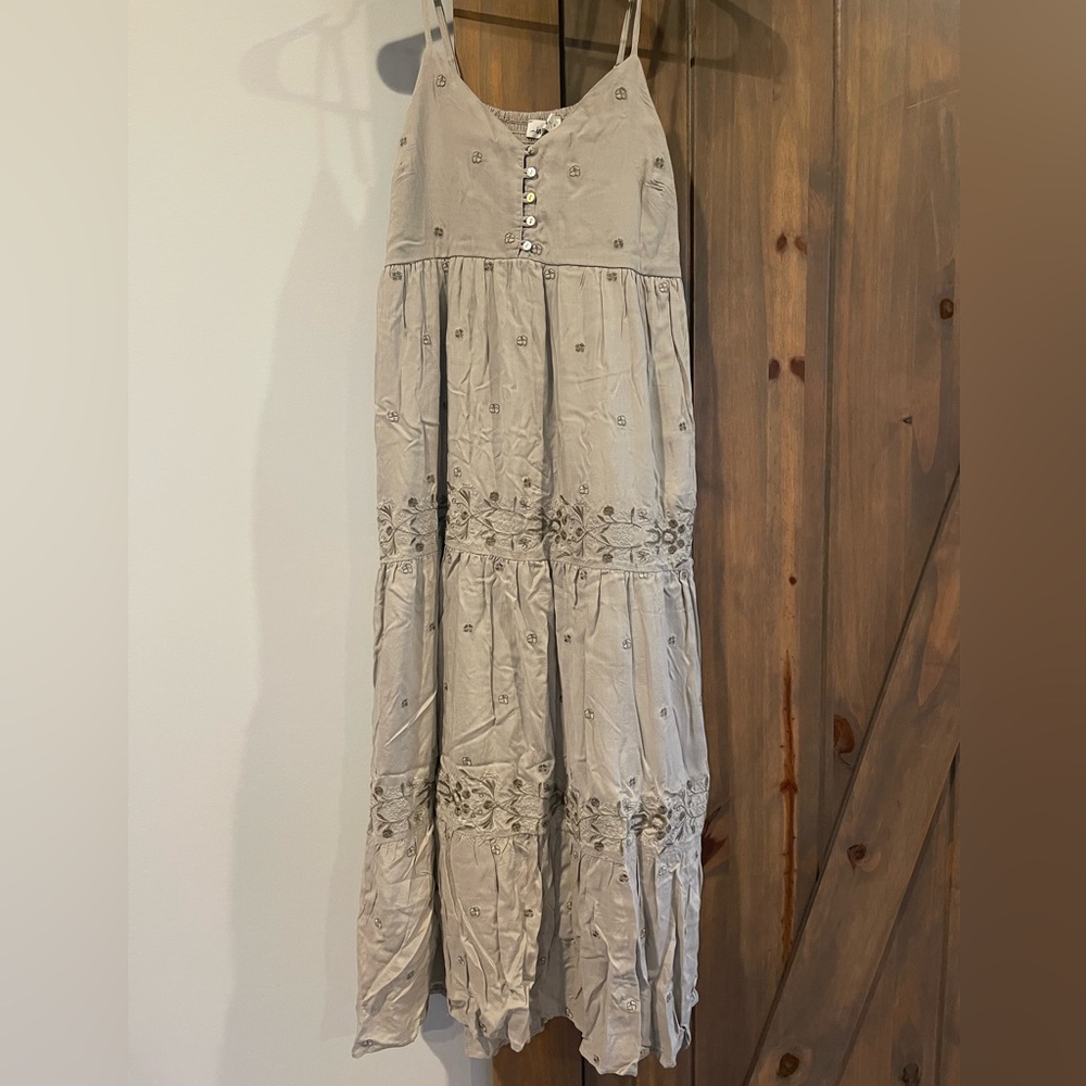 Boutique dress inloom brand new